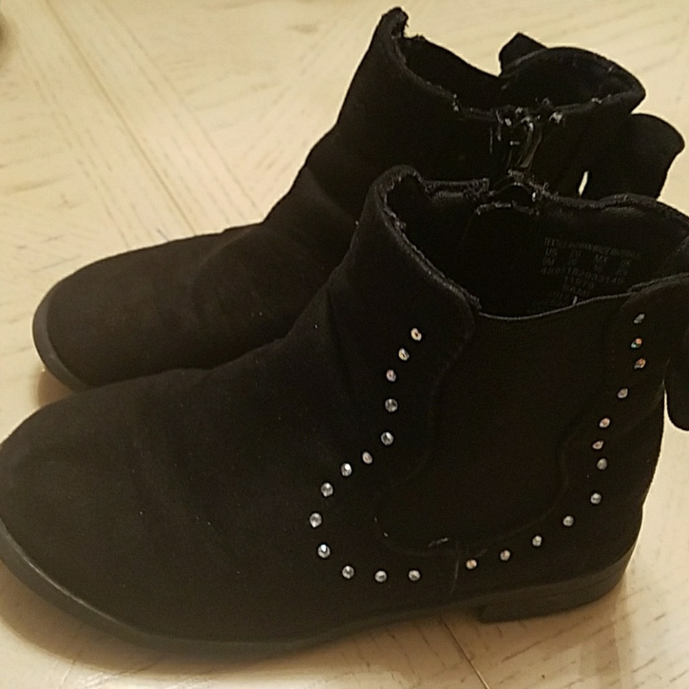 Black booties